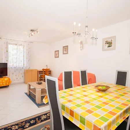 Apartment Dani